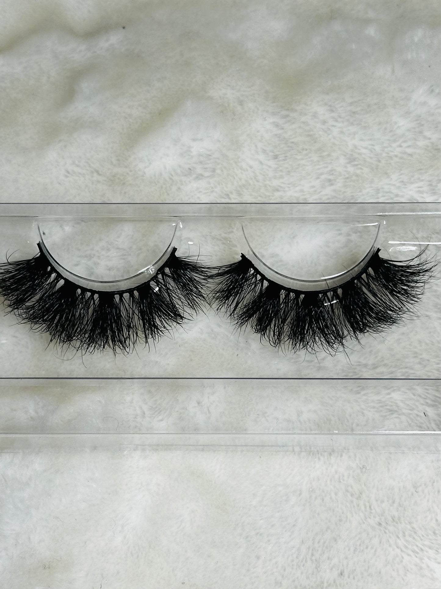 Exotic Eyelashes